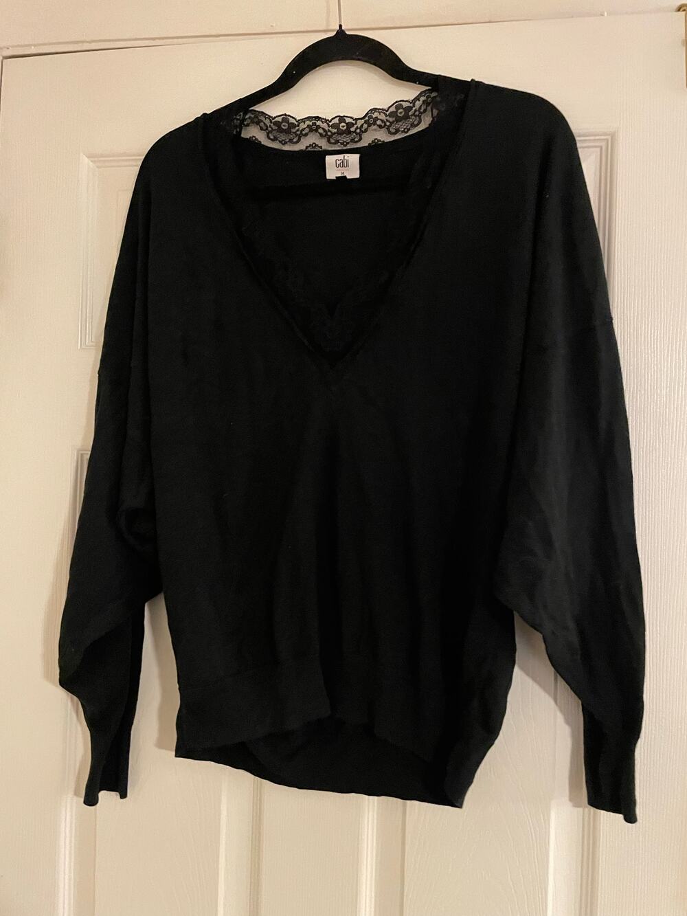 Cabi black dolman sleeve lace trim collar Y2K sweater size medium